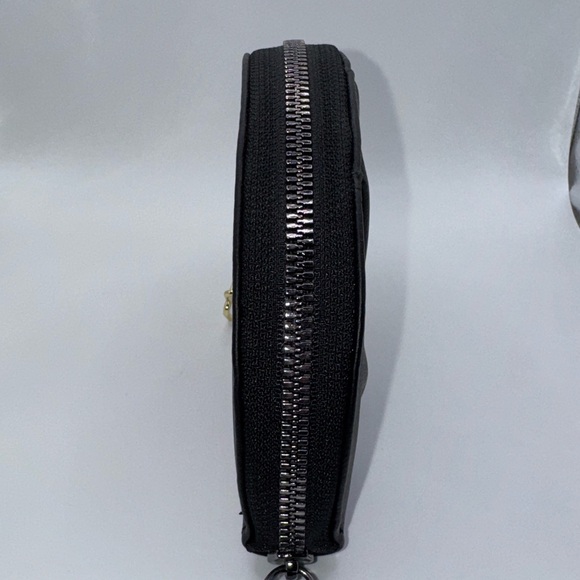 Simply Vera Vera Wang Black Pleated Half Moon Wallet - Picture 5 of 6